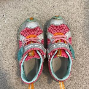 Tsukihoshi kids tennis shoes